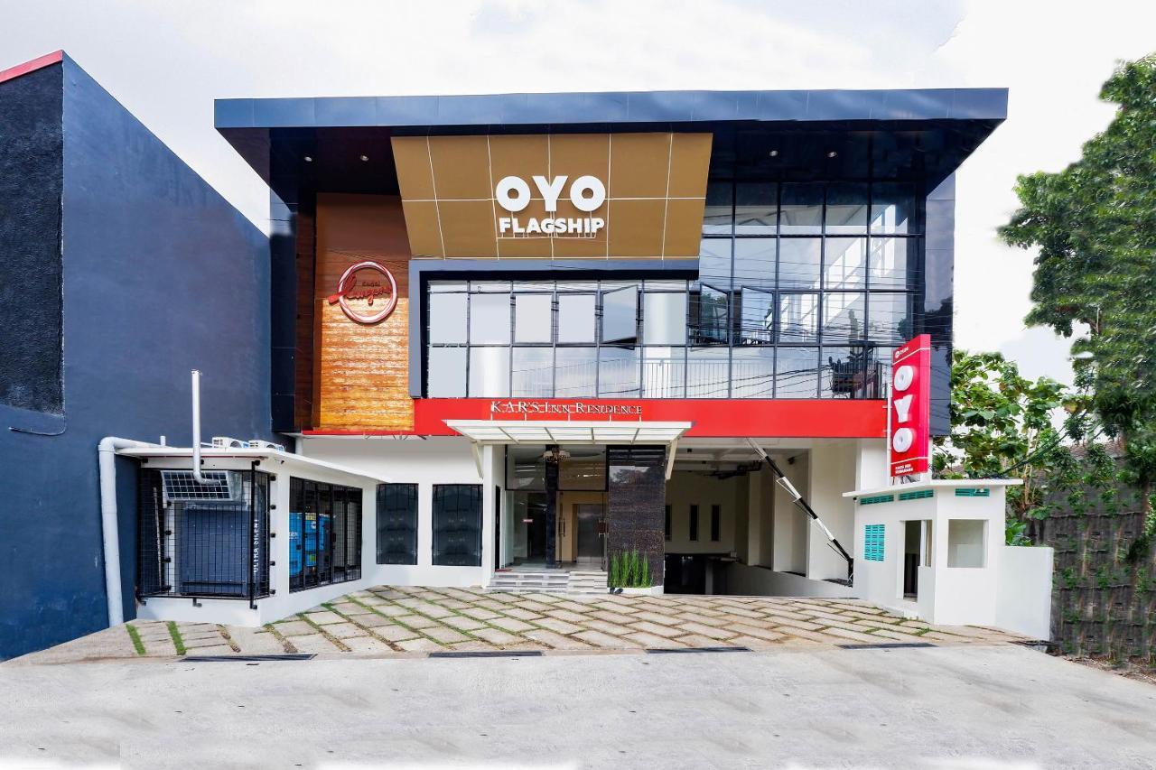 Oyo Flagship 2124 Kars Inn Semarang Exterior foto